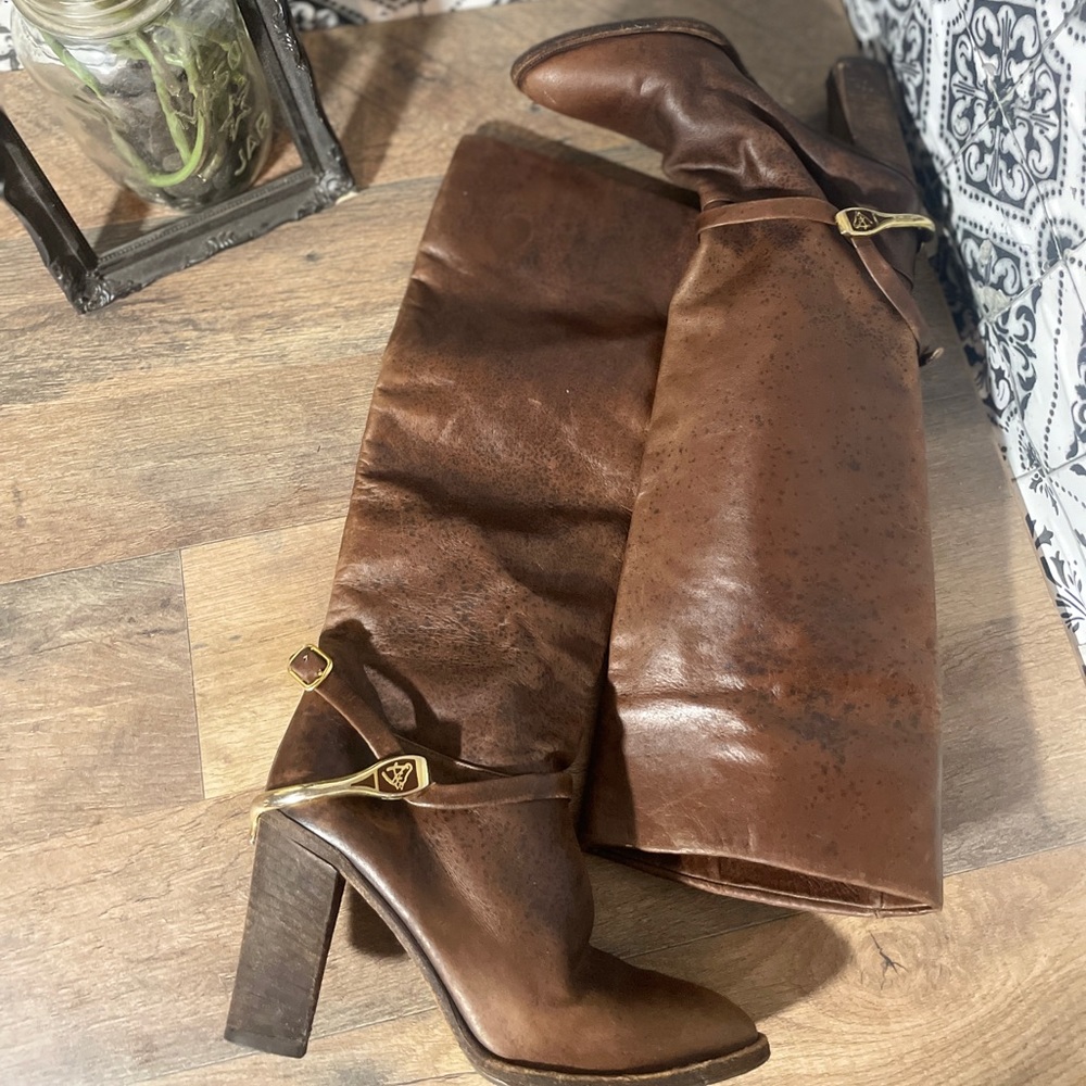 BRUNO MAGLI VINTAGE LEATHER BOOT SIZE 7